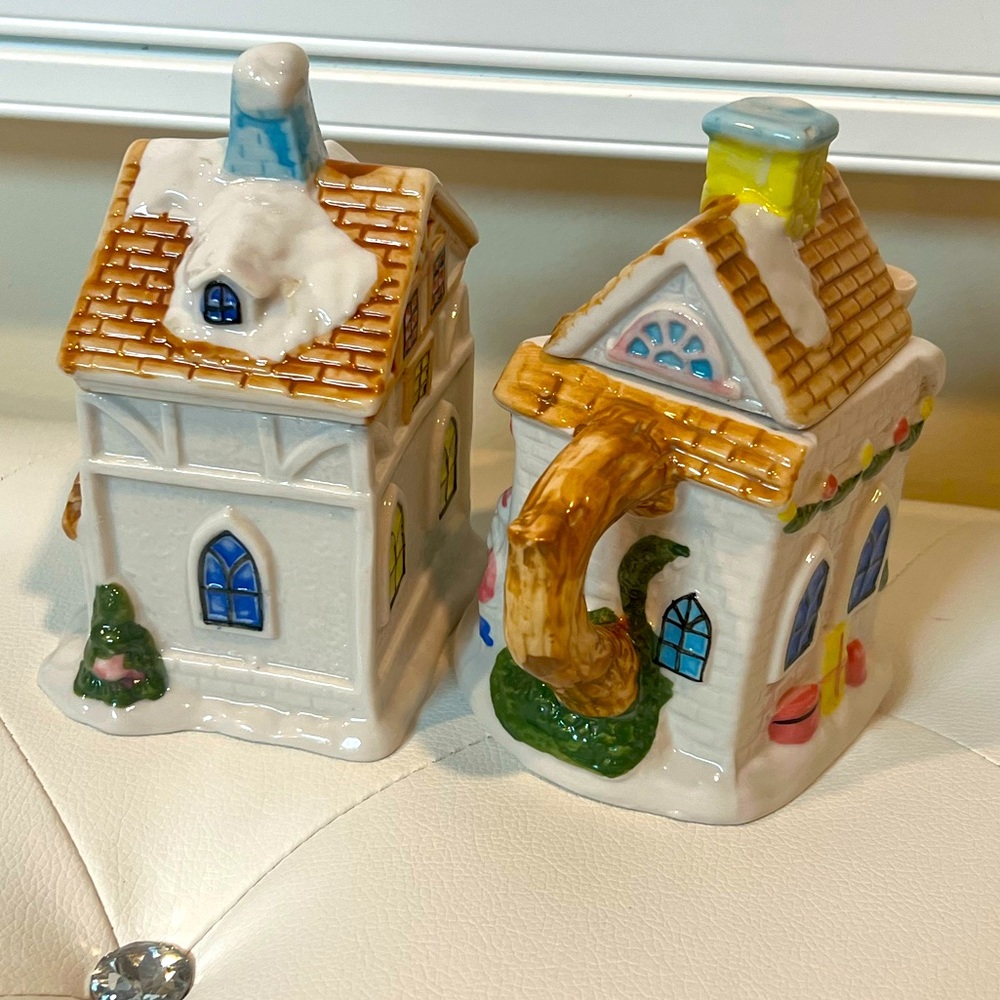 Cream & Sugar Beautiful Fairy Houses Set.🧚‍♂️ 🧚‍♀️ - Picture 5 of 12